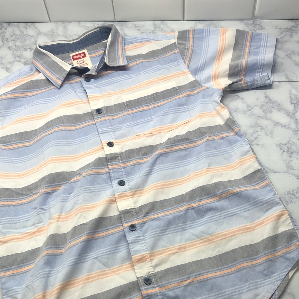 Boys Wrangler Button Down SS Collared Shirt